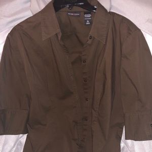 Women’s button dress shirt